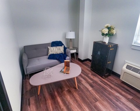 Floor plan for 1 bed, 1 bath, 309 sqft